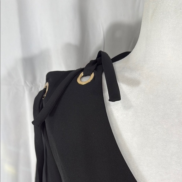 TAHARI BLACK V-NECK SHEATH DRESS SIZE 12 NWT - Picture 4 of 11